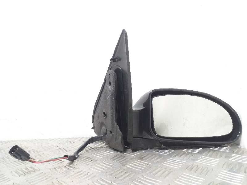 Recambio de retrovisor derecho para ford focus berlina (cak) trend referencia OEM IAM 1347098 NEGRO ELECTRICO