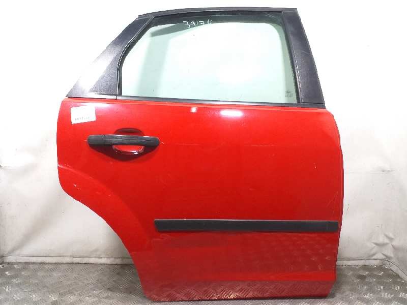 Recambio de puerta trasera derecha para ford focus berlina (cap) ghia referencia OEM IAM 1505762 ROJO 