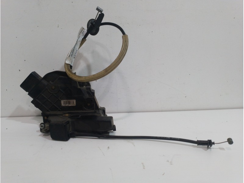 Recambio de cerradura puerta delantera izquierda para ford focus berlina (cap) ghia referencia OEM IAM 3M5AR21813  