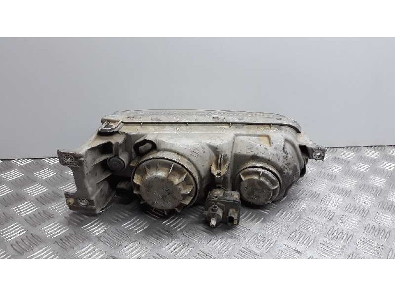 Recambio de faro izquierdo para hyundai h1 2.5 crdi cat referencia OEM IAM 921014A5XX  