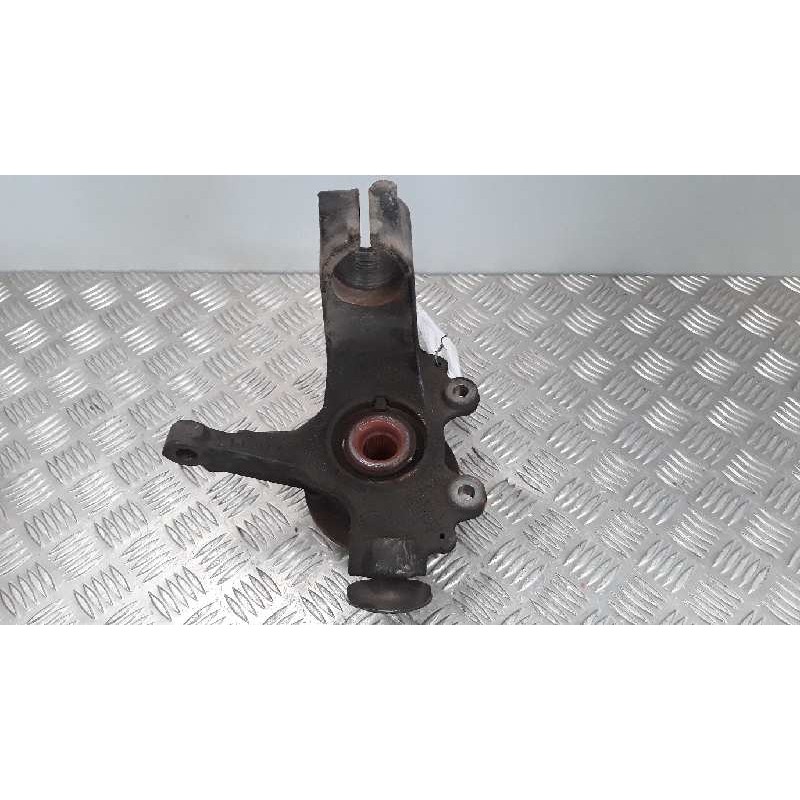 Recambio de mangueta delantera izquierda para ford focus berlina (cap) ghia referencia OEM IAM 1477862  