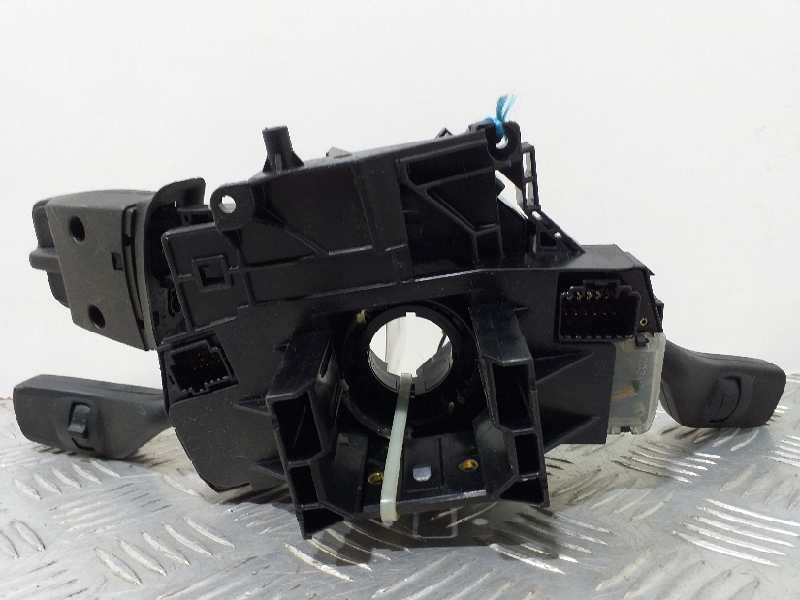 Recambio de mando multifuncion para ford focus berlina (cap) ghia referencia OEM IAM 4M5T14A664AB  