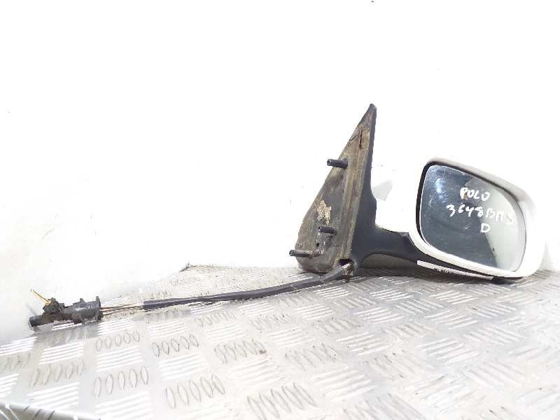 Recambio de retrovisor derecho para volkswagen polo berlina (6n2) conceptline referencia OEM IAM NVE2311 BLANCO MANUAL