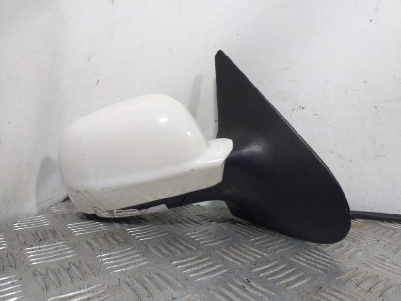 Recambio de retrovisor derecho para volkswagen polo berlina (6n2) conceptline referencia OEM IAM NVE2311 BLANCO MANUAL