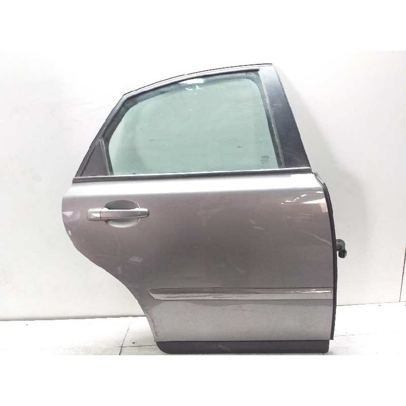 Recambio de puerta trasera derecha para volvo s40 berlina 2.0 kinetic referencia OEM IAM 31335462 GRIS 