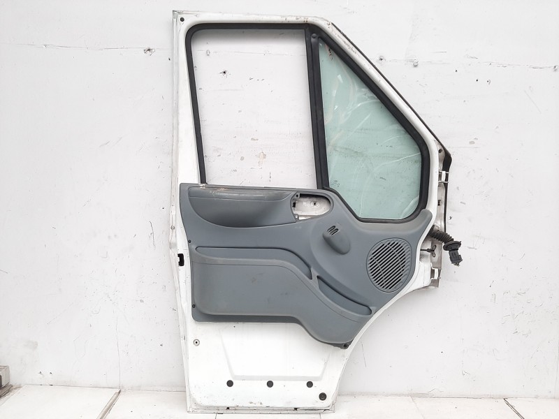 Recambio de puerta delantera izquierda para ford transit combi ´06 ft 330 mediano referencia OEM IAM  AMBULANCIA 