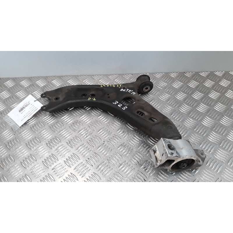 Recambio de brazo suspension inferior delantero izquierdo para seat altea xl (5p5) sport referencia OEM IAM   