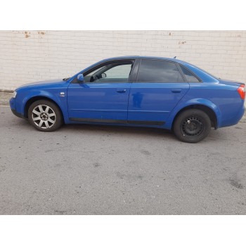 AUDI A4 BERLINA (8E)