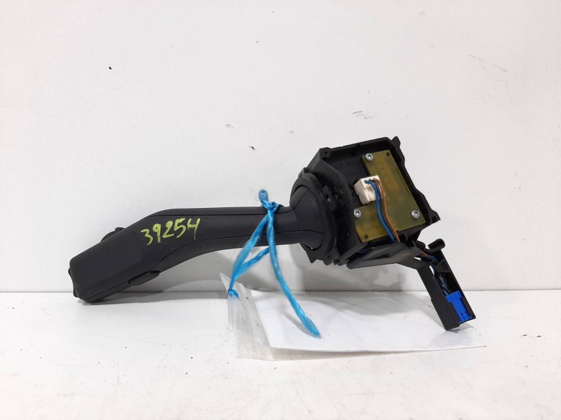 Recambio de mando limpia para volkswagen golf v berlina (1k1) highline referencia OEM IAM 1K0953519A  