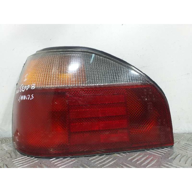 Recambio de piloto trasero izquierdo para nissan sunny berlina (n14) sr referencia OEM IAM B655962C00  