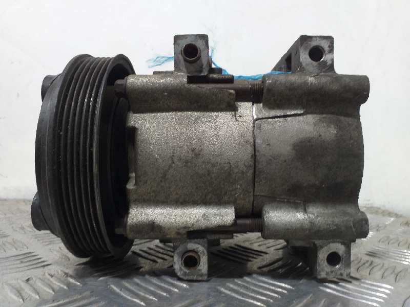 Recambio de compresor aire acondicionado para ford fiesta berlina (dx) ambiente referencia OEM IAM 96FW19D629  