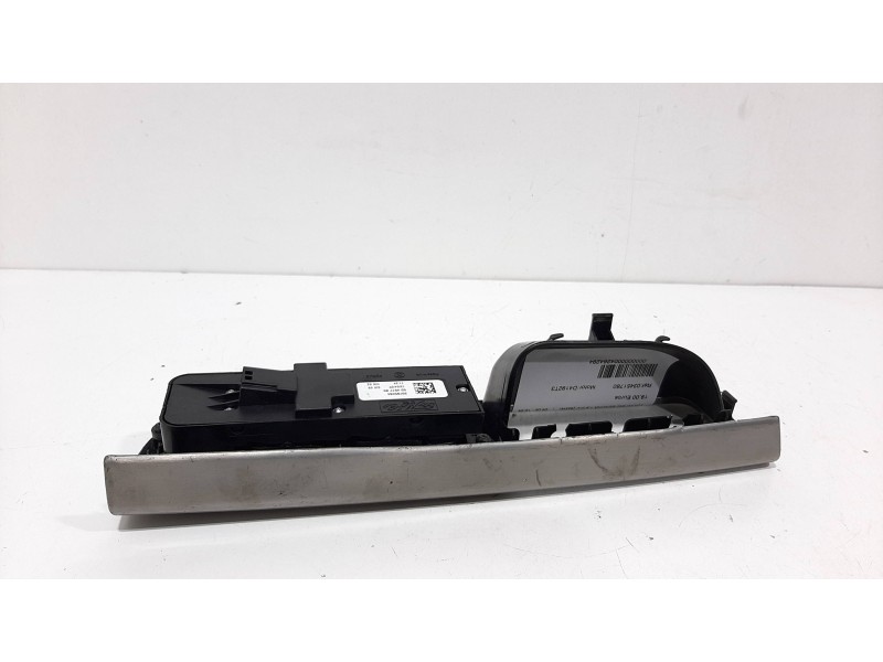 Recambio de mando elevalunas delantero izquierdo para volvo s40 berlina 1.9 d+ (85kw) referencia OEM IAM 03451760   Recambio de mando elevalunas delantero izquierdo para volvo s40 berlina 1.9 d+ (85kw) referencia OEM IAM 03451760