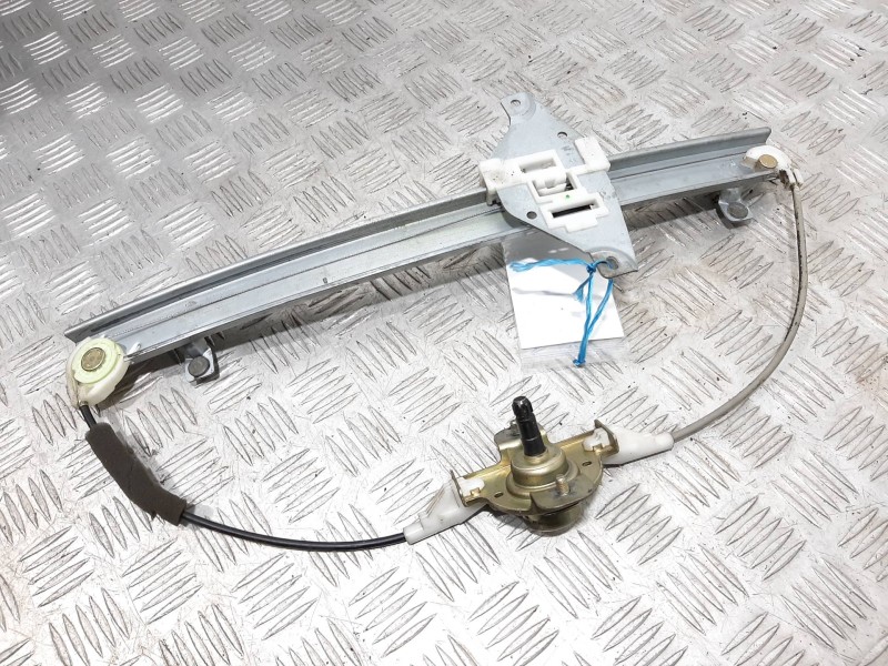 Recambio de elevalunas trasero izquierdo para chevrolet kalos 1.2 se referencia OEM IAM 94567366 MANUAL 