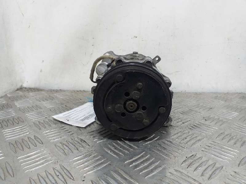 Recambio de compresor aire acondicionado para volkswagen polo berlina (6n1) 1.4 16v referencia OEM IAM 6N0820803A  