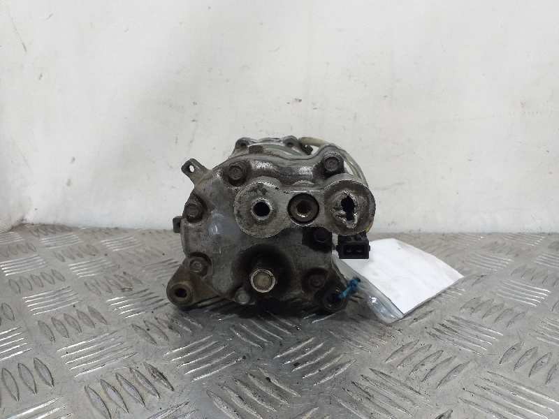 Recambio de compresor aire acondicionado para volkswagen polo berlina (6n1) 1.4 16v referencia OEM IAM 6N0820803A  