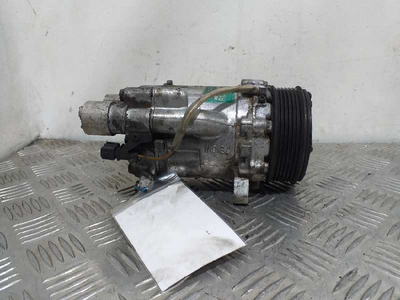Recambio de compresor aire acondicionado para volkswagen polo berlina (6n1) 1.4 16v referencia OEM IAM 6N0820803A  