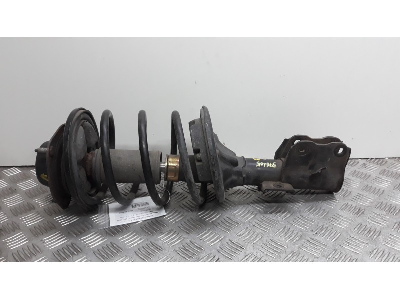 Recambio de amortiguador delantero derecho para volvo s40 berlina 1.6 referencia OEM IAM 30884214  