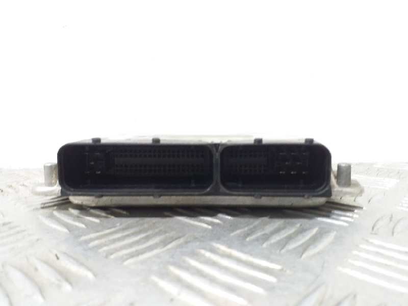 Recambio de centralita motor uce para seat ibiza (6l1) signo referencia OEM IAM 0281010690 038906012EM 