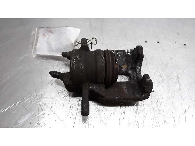 Recambio de pinza freno delantera derecha para dacia lodgy ambiance referencia OEM IAM 7711368117  
