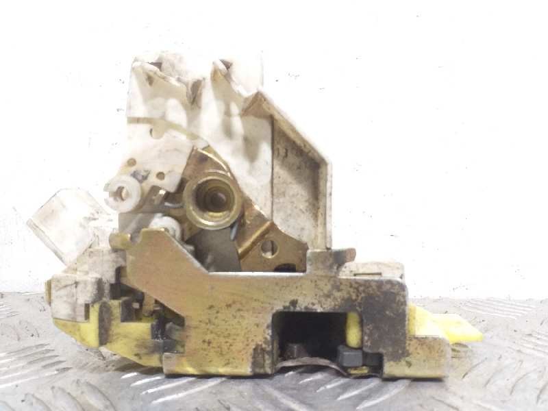 Recambio de cerradura puerta delantera izquierda para ssangyong musso referencia OEM IAM  2 PINES 