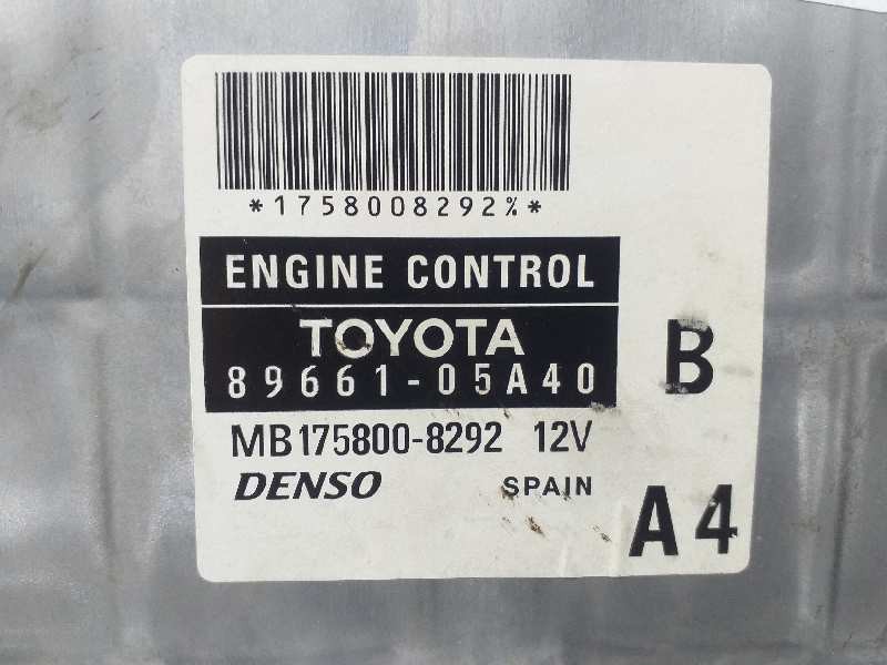 Recambio de centralita motor uce para toyota avensis berlina (t25) referencia OEM IAM 8966105A40  