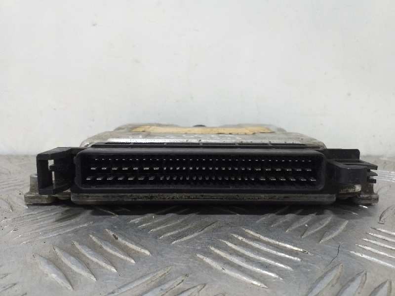 Recambio de centralita motor uce para peugeot 206 berlina xt referencia OEM IAM 0281001782 9634662880 
