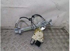 Recambio de elevalunas trasero derecho para renault megane iii berlina 5 p dynamique referencia OEM IAM 827200003R ELECTRICO 827