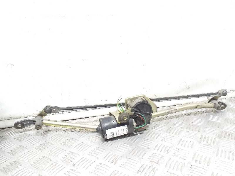 Recambio de motor limpia delantero para seat ibiza clx referencia OEM IAM 9390332500  