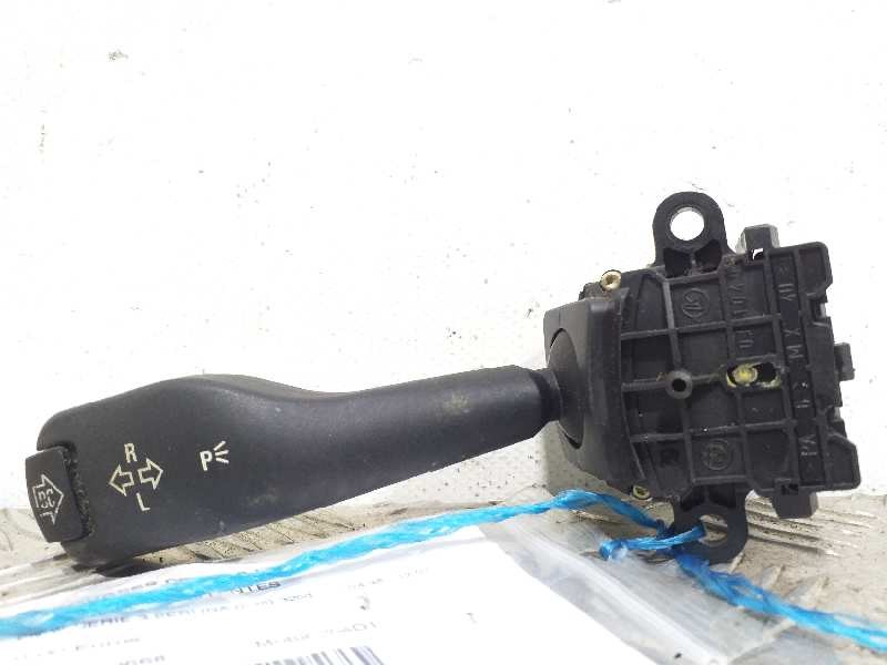 Recambio de mando intermitentes para bmw serie 3 berlina (e46) 320d referencia OEM IAM 8363668 01104010 