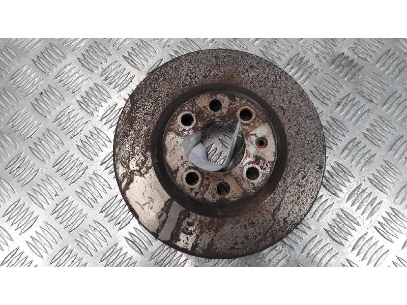 Recambio de disco freno delantero izquierdo para opel corsa c cosmo referencia OEM IAM    Recambio de disco freno delantero izquierdo para opel corsa c cosmo referencia OEM IAM
