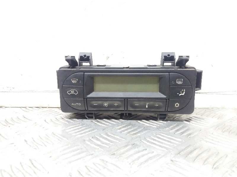 Recambio de mando calefaccion / aire acondicionado para citroën c3 hdi 70 collection referencia OEM IAM 96377775XT  