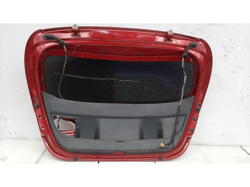 Recambio de porton trasero para seat leon (1p1) referencia OEM IAM  GRANATE 
