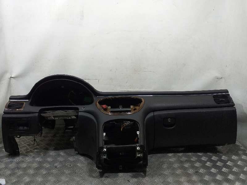 Recambio de salpicadero para peugeot 407 referencia OEM IAM   