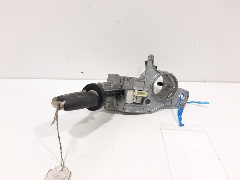 Recambio de conmutador de arranque para opel zafira b cosmo referencia OEM IAM 2421430  