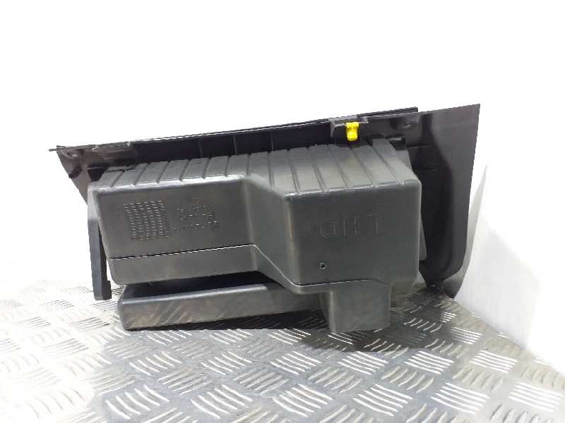 Recambio de guantera para ford focus berlina (cak) ambiente referencia OEM IAM 1142885  