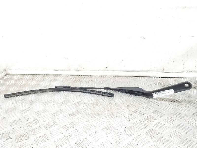 Recambio de brazo limpia delantero izquierdo para bmw serie 1 berlina (e81/e87) 118d referencia OEM IAM   