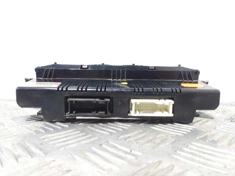 Recambio de mando calefaccion / aire acondicionado para ford focus berlina (cap) ghia referencia OEM IAM 3M5T18C612  