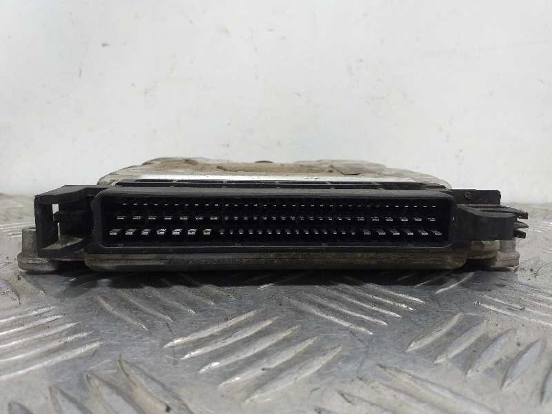 Recambio de centralita motor uce para peugeot 206 berlina xs referencia OEM IAM 0281010250 9637089980 