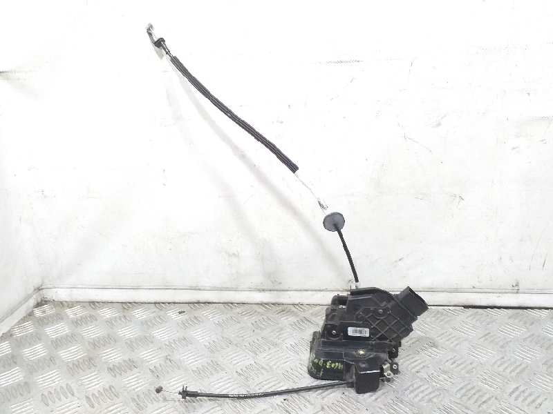 Recambio de cerradura puerta delantera derecha para ford focus berlina (cap) ghia referencia OEM IAM   