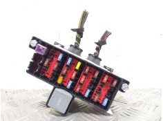 Recambio de caja reles / fusibles para ford fiesta (cb1) titanium referencia OEM IAM 8V5T14A005