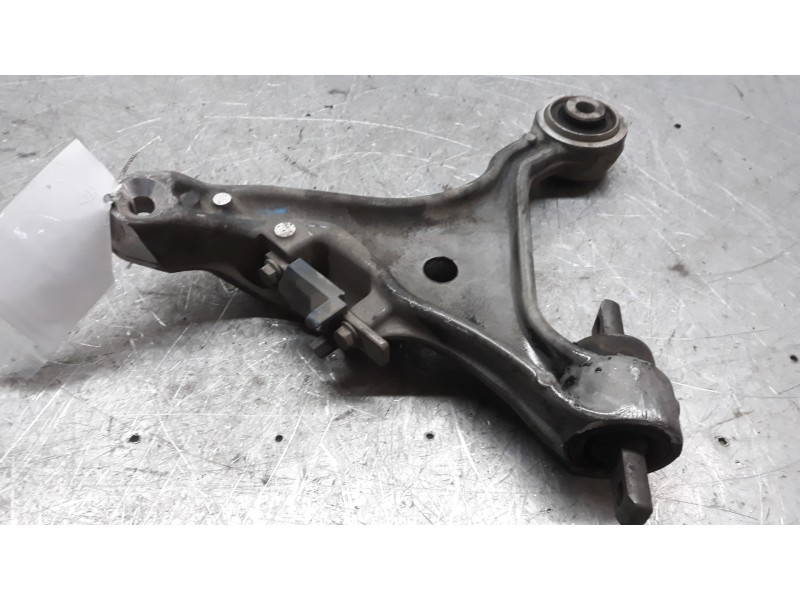 Recambio de brazo suspension inferior delantero izquierdo para volvo s60 berlina d5 referencia OEM IAM    Recambio de brazo suspension inferior delantero izquierdo para volvo s60 berlina d5 referencia OEM IAM