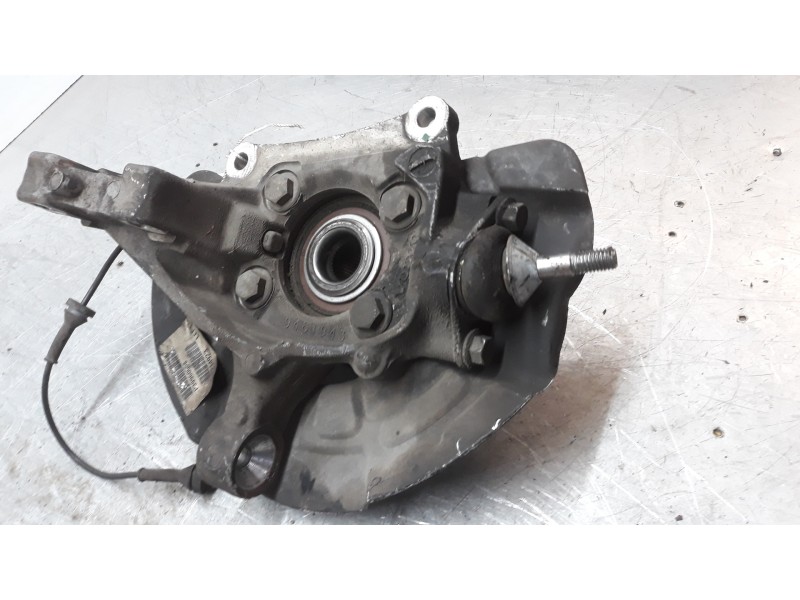 Recambio de mangueta delantera izquierda para volvo s60 berlina d5 referencia OEM IAM   