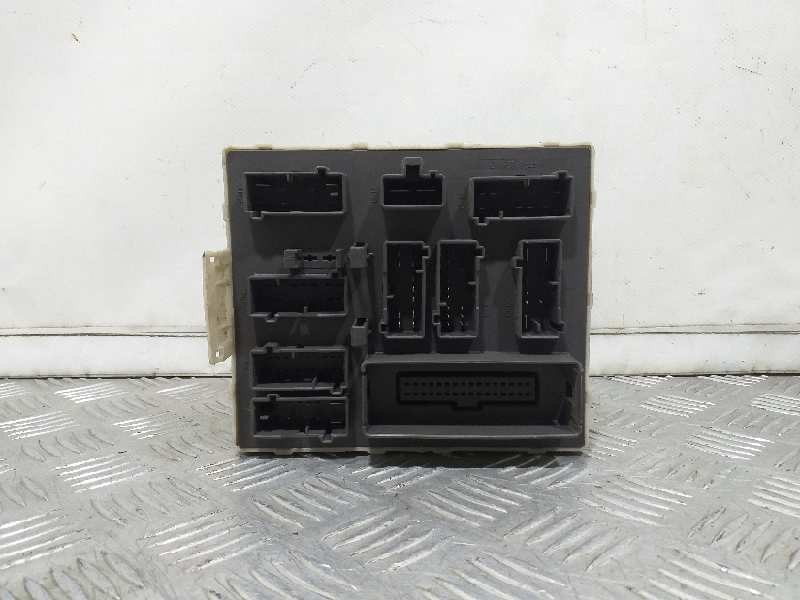 Recambio de caja reles / fusibles para ford transit connect (tc7) referencia OEM IAM   