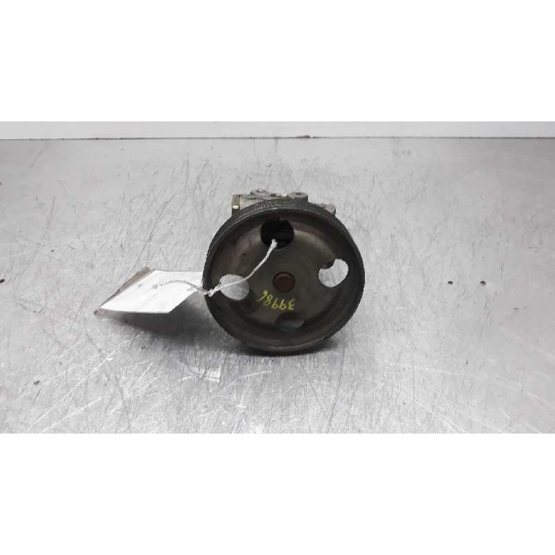 Recambio de bomba direccion para ford fiesta (cbk) ambiente referencia OEM IAM 1426694  