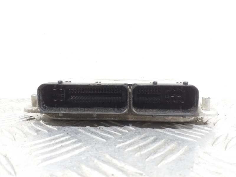 Recambio de centralita motor uce para seat toledo (1m2) select referencia OEM IAM 0281010060 038906012T 