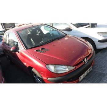 PEUGEOT 206 BERLINA