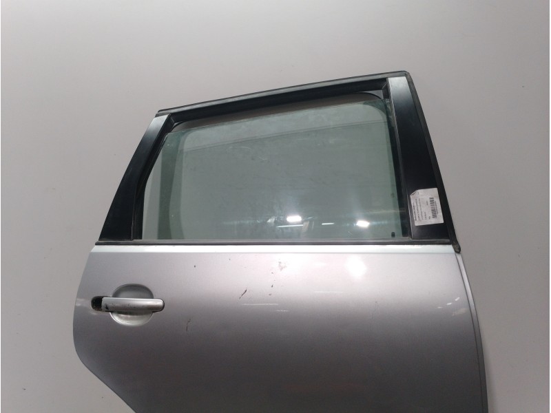 Recambio de puerta trasera derecha para volkswagen polo berlina (6n2) referencia OEM IAM  PLATA 