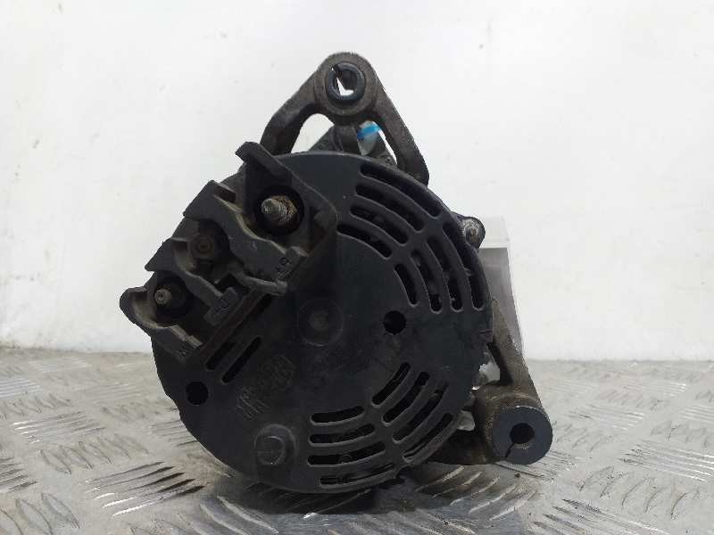 Recambio de alternador para ford fiesta berlina studio referencia OEM IAM 1071418  