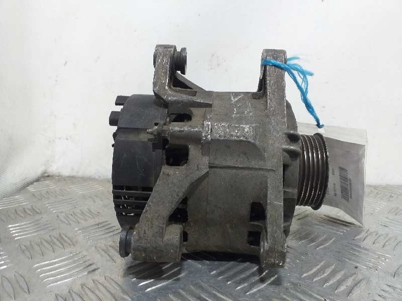Recambio de alternador para ford fiesta berlina studio referencia OEM IAM 1071418  