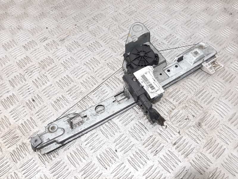 Recambio de elevalunas trasero derecho para renault megane ii classic berlina confort dynamique referencia OEM IAM   